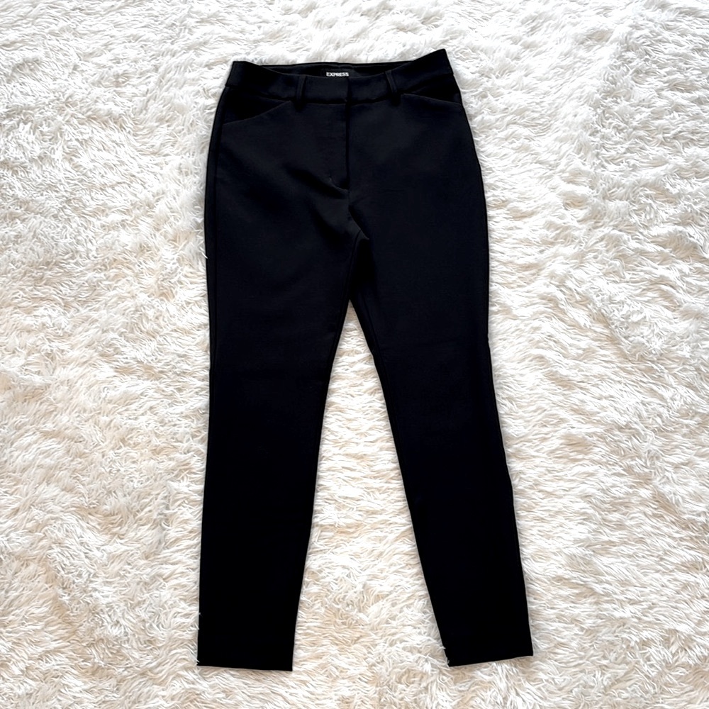 🤍NWOT! Express Black Slim Fit Pants